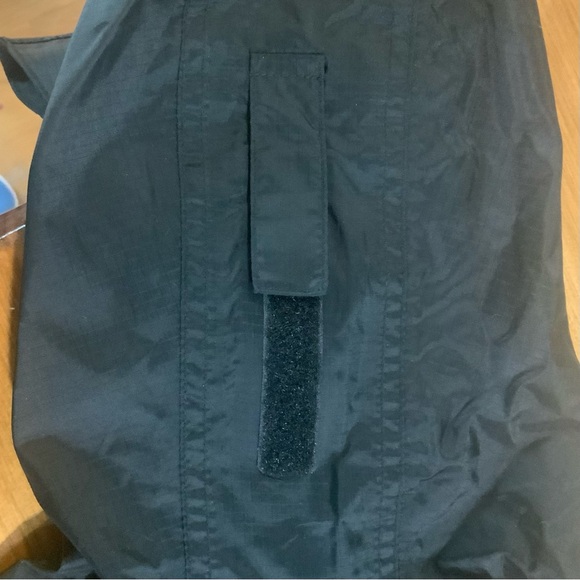 Field and Stream Men’s Nylon Hooded Jacket Size Medium - Picture 9 of 9